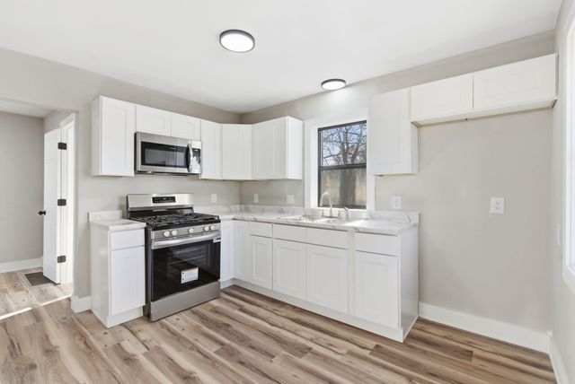 612 W Pacific Street, Springfield, MO 65803