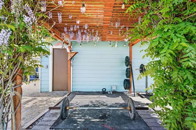 502 E Beach Street, Watsonville, CA 95076