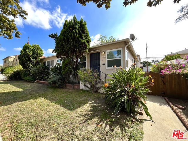 11768 Gateway Boulevard, Los Angeles, CA 90064
