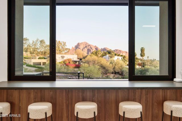 4117 E KEIM Drive, Paradise Valley, AZ 85253