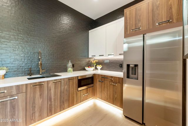 4117 E KEIM Drive, Paradise Valley, AZ 85253