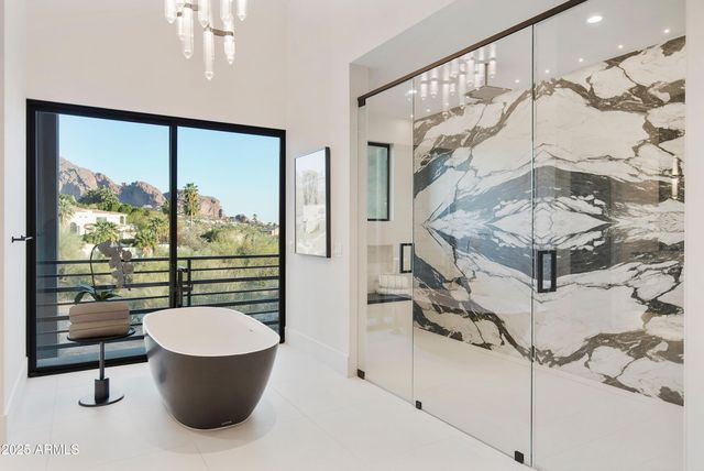 4117 E KEIM Drive, Paradise Valley, AZ 85253