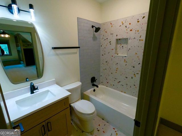 192 Upshaw Drive, Alpharetta, GA 30009