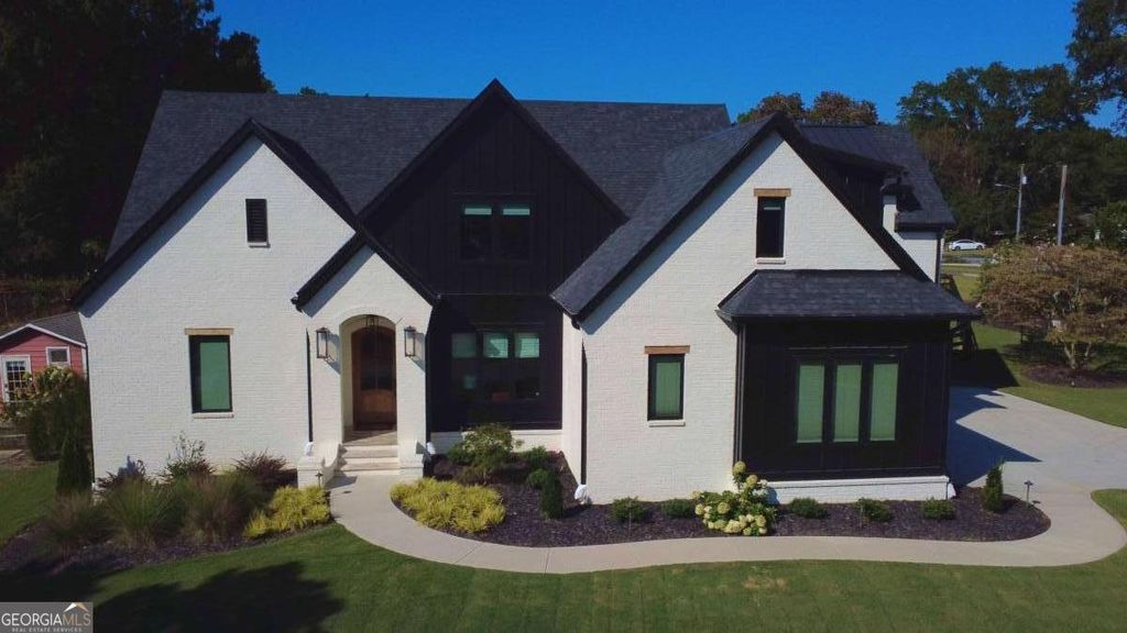 192 Upshaw Drive, Alpharetta, GA 30009