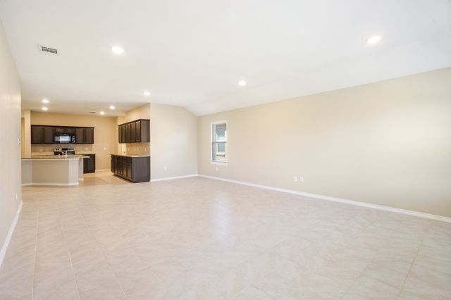 806 Meadow Wood Lane, Princeton, TX 75407