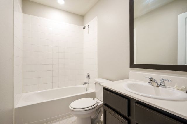 806 Meadow Wood Lane, Princeton, TX 75407