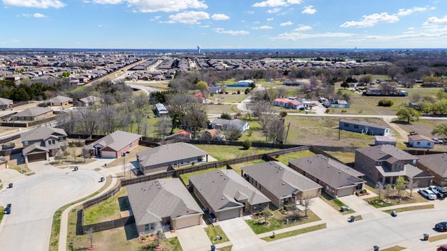 806 Meadow Wood Lane, Princeton, TX 75407
