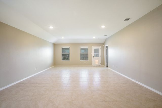 806 Meadow Wood Lane, Princeton, TX 75407