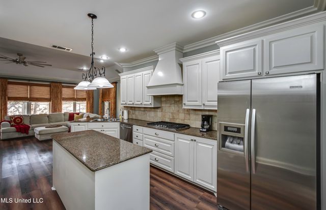 611 Berridge Drive, Ridgeland, MS 39157