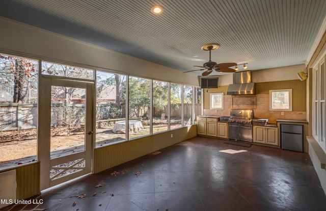 611 Berridge Drive, Ridgeland, MS 39157