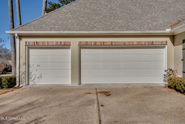 611 Berridge Drive, Ridgeland, MS 39157