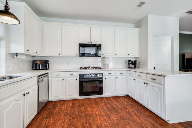 1809 Mount Vernon Court, Flower Mound, TX 75028