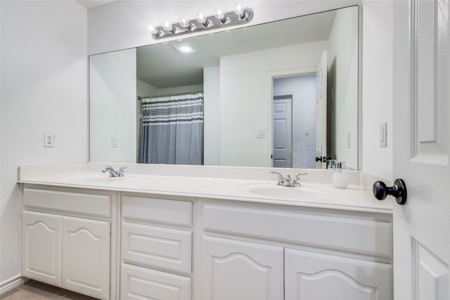 1809 Mount Vernon Court, Flower Mound, TX 75028