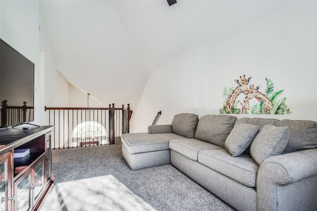 1809 Mount Vernon Court, Flower Mound, TX 75028