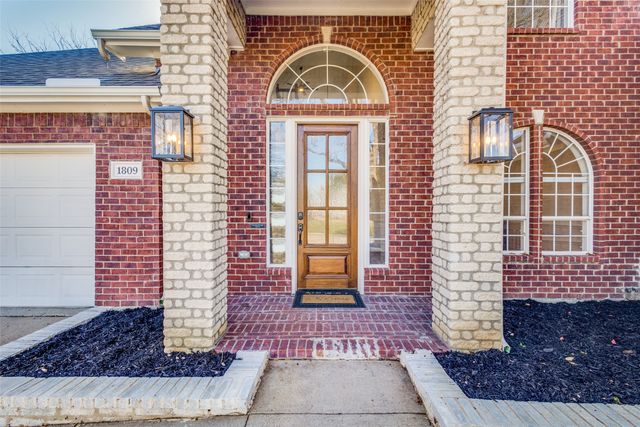 1809 Mount Vernon Court, Flower Mound, TX 75028