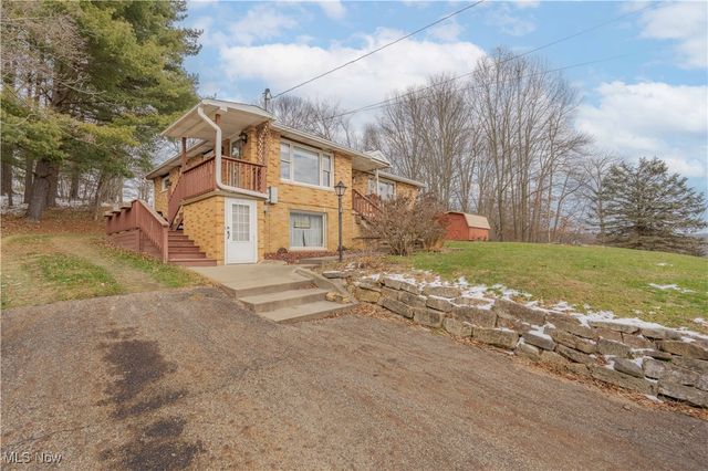 121 Waynesburg Road NW, Carrollton, OH 44615