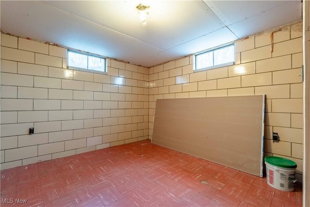 121 Waynesburg Road NW, Carrollton, OH 44615