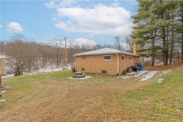 121 Waynesburg Road NW, Carrollton, OH 44615