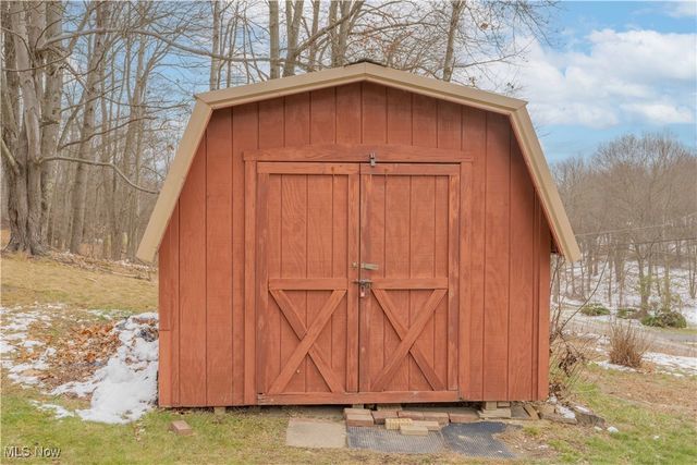 121 Waynesburg Road NW, Carrollton, OH 44615