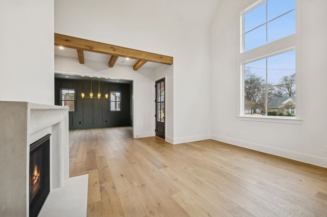 1130 Winding Way, Nashville, TN 37216