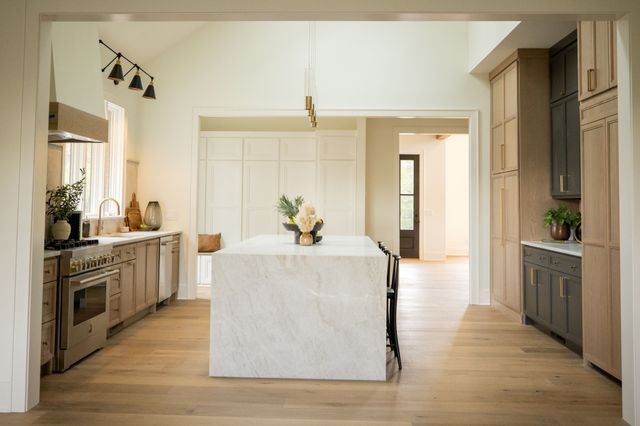 1130 Winding Way, Nashville, TN 37216