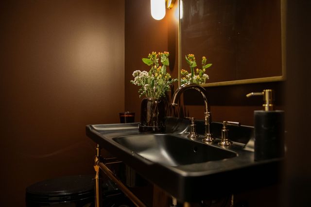 1130 Winding Way, Nashville, TN 37216