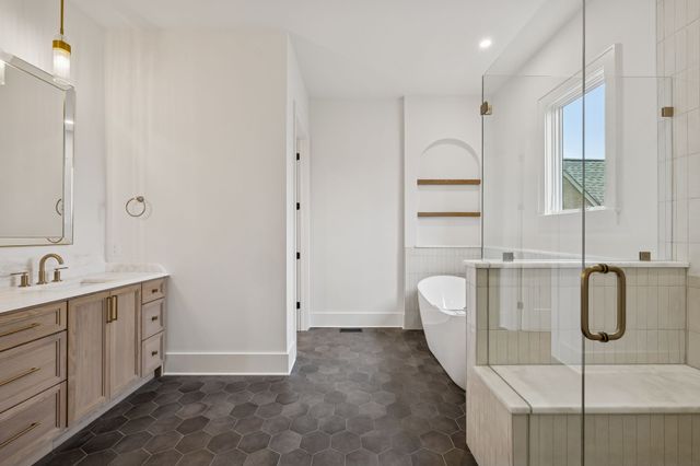 1130 Winding Way, Nashville, TN 37216