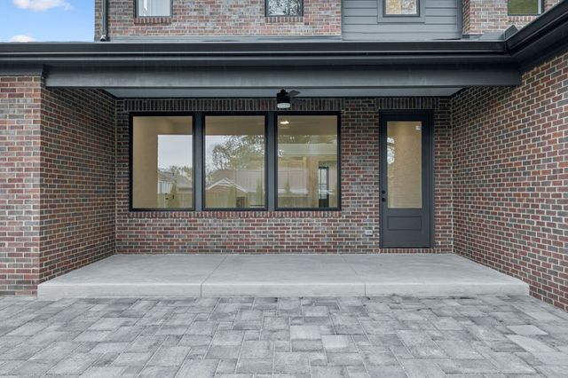 1130 Winding Way, Nashville, TN 37216