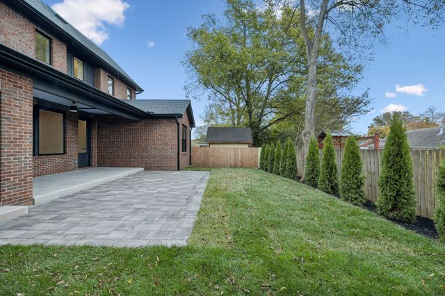 1130 Winding Way, Nashville, TN 37216