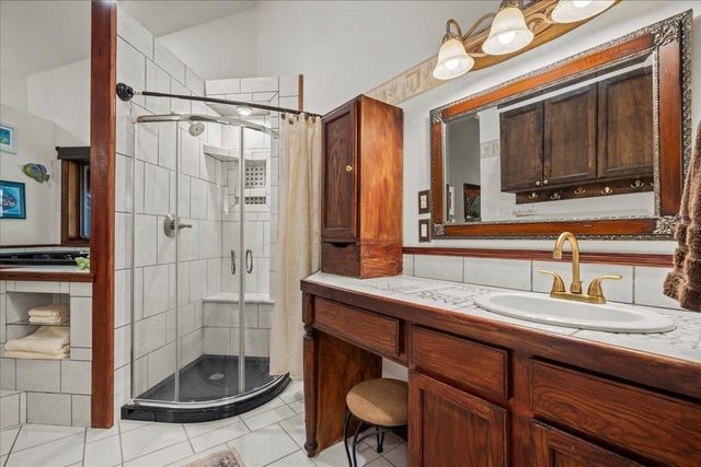 156 Overlook Drive, Pickens, SC 29671