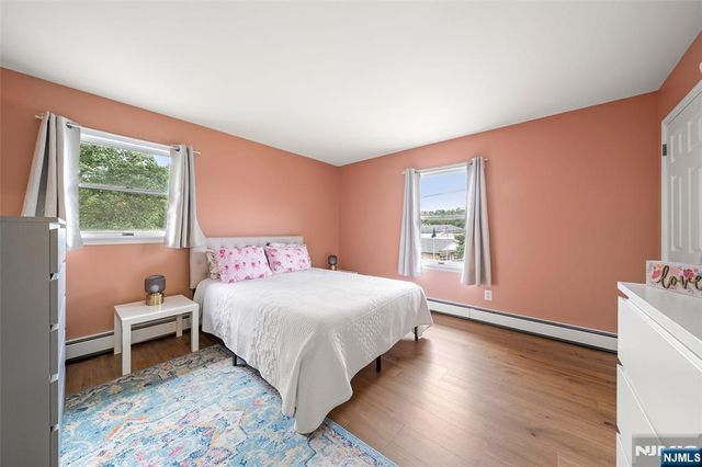 141 Hiawatha Boulevard, Oakland, NJ 07436