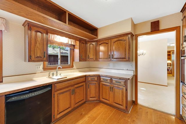 999 Overton Drive NE, Fridley, MN 55432