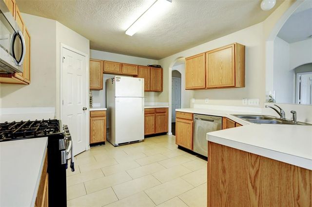 19846 Byron Meadows Drive, Katy, TX 77449