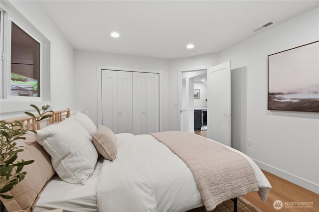 17102 NE 84th St, Redmond, WA 98052
