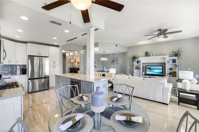 3970 Deer Crossing CT # 106, Naples, FL 34114