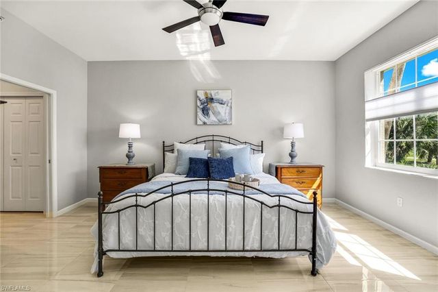 3970 Deer Crossing CT # 106, Naples, FL 34114