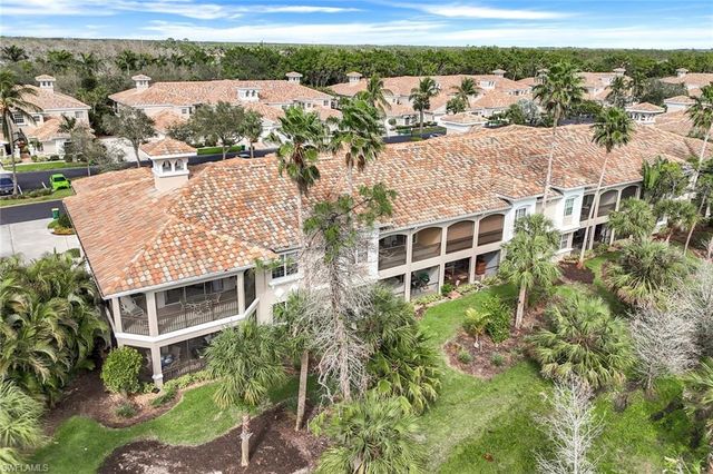 3970 Deer Crossing CT # 106, Naples, FL 34114