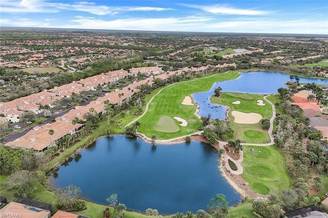 3970 Deer Crossing CT # 106, Naples, FL 34114