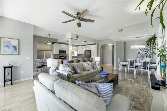 3970 Deer Crossing CT # 106, Naples, FL 34114