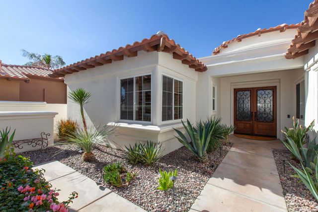 49559 ViA Conquistador, La Quinta, CA 92253