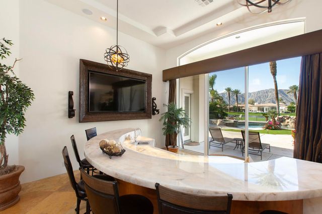 49559 ViA Conquistador, La Quinta, CA 92253