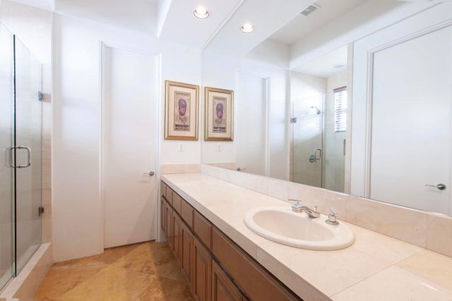 49559 ViA Conquistador, La Quinta, CA 92253