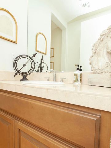 49559 ViA Conquistador, La Quinta, CA 92253