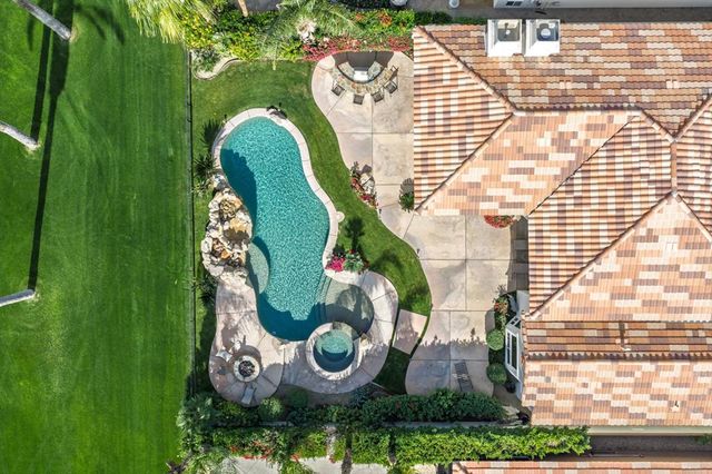 49559 ViA Conquistador, La Quinta, CA 92253