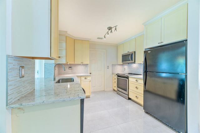 4812 NW 49th Drive, Tamarac, FL 33319