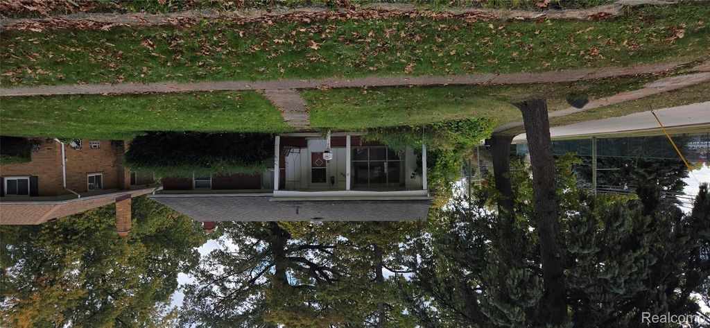 12801 Winston, Redford Charter Township, MI 48239