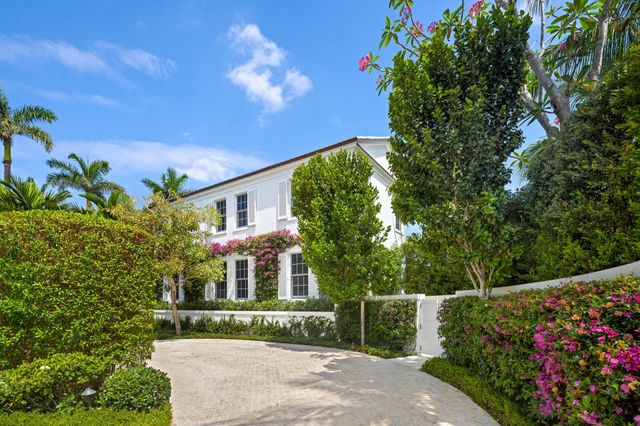 991 N Lake Way, Palm Beach, FL 33480