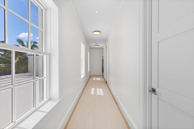 991 N Lake Way, Palm Beach, FL 33480