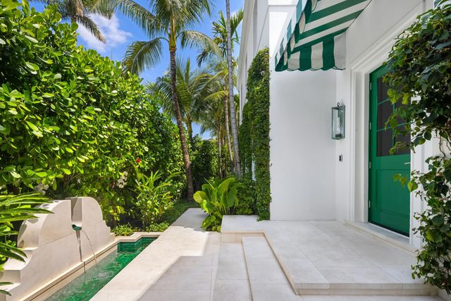 991 N Lake Way, Palm Beach, FL 33480