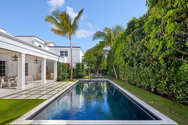 991 N Lake Way, Palm Beach, FL 33480